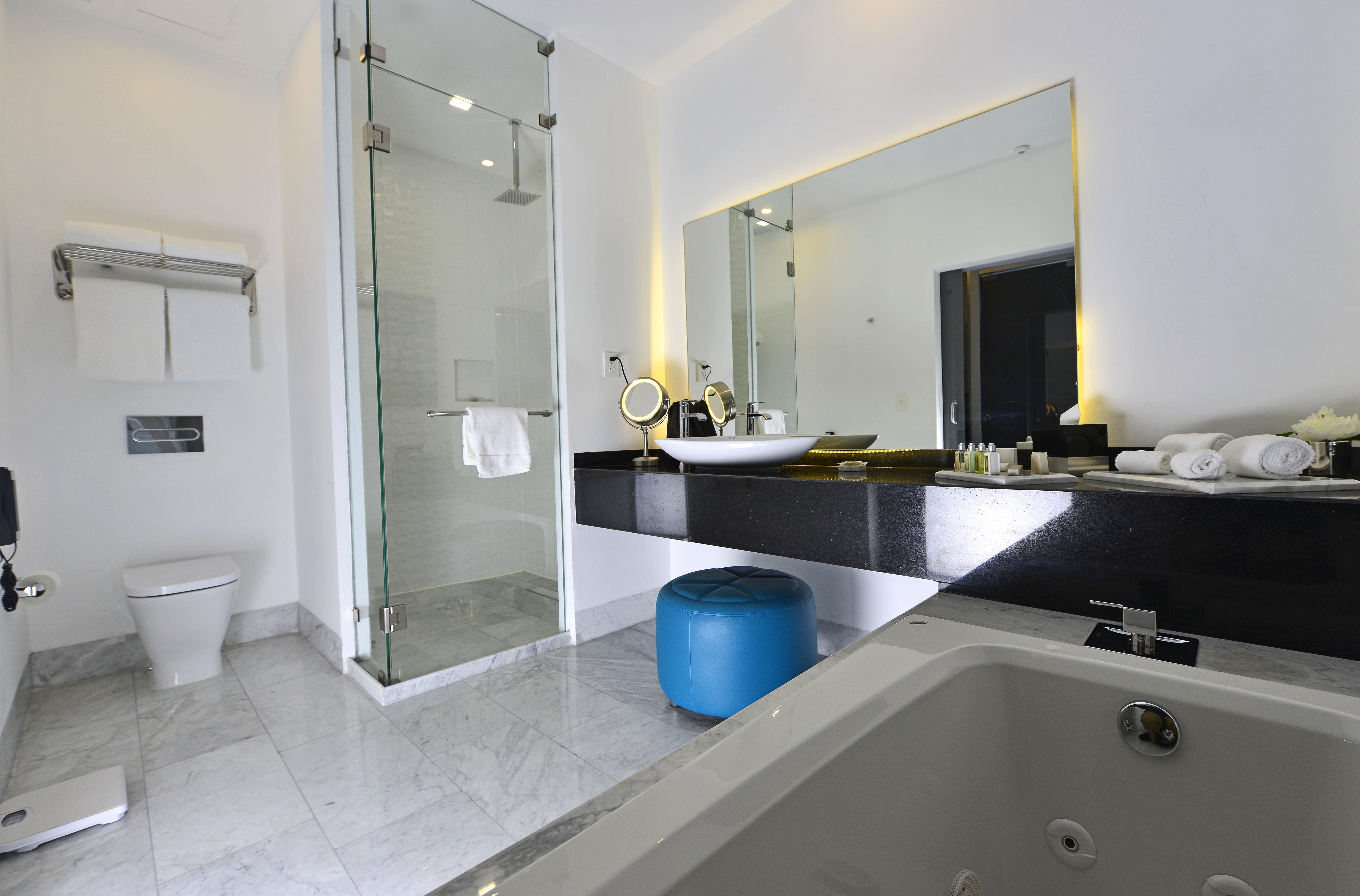 Baruk Guadalajara Hotel De Autor Kültér fotó A modern bathroom