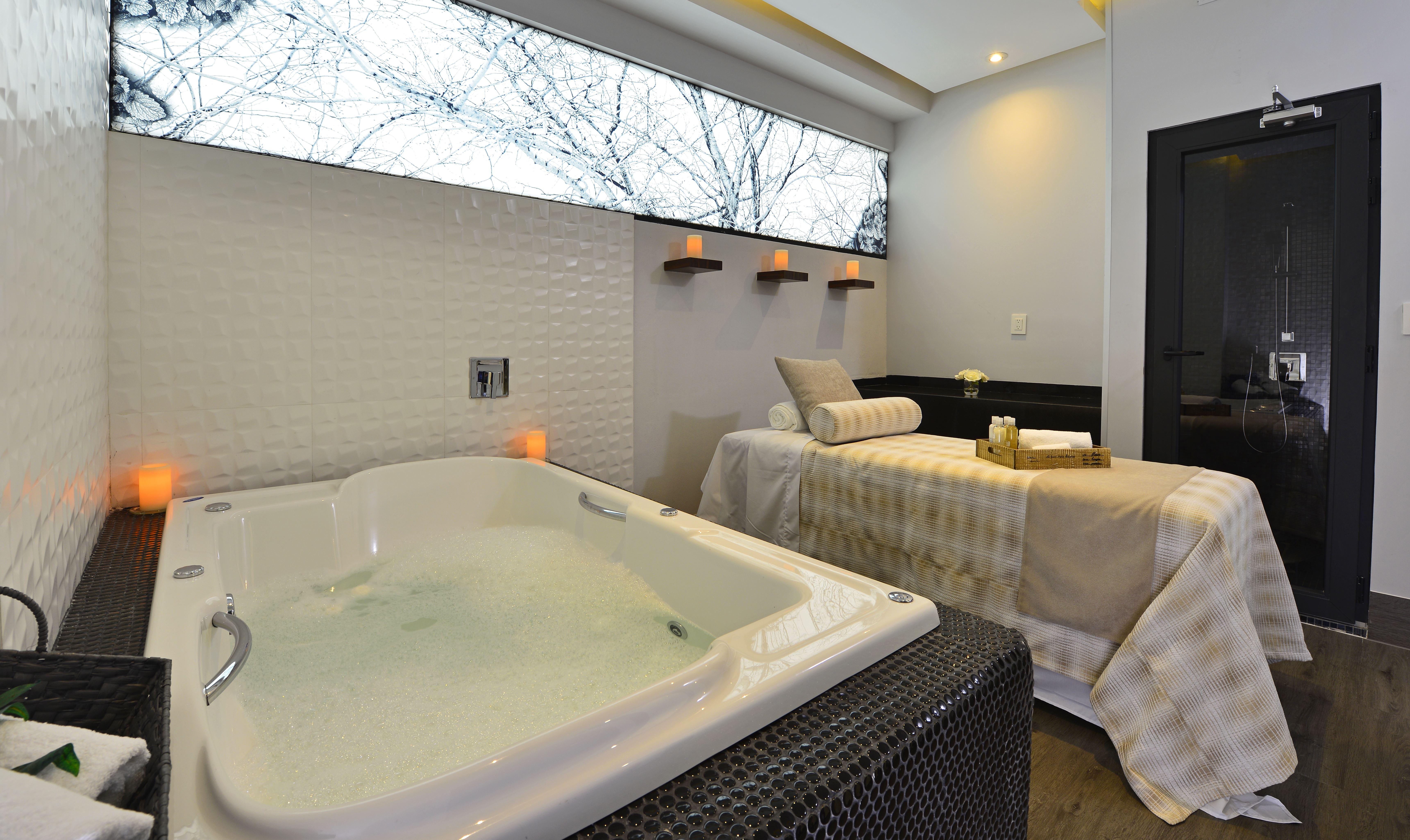 Baruk Guadalajara Hotel De Autor Kültér fotó A modern spa