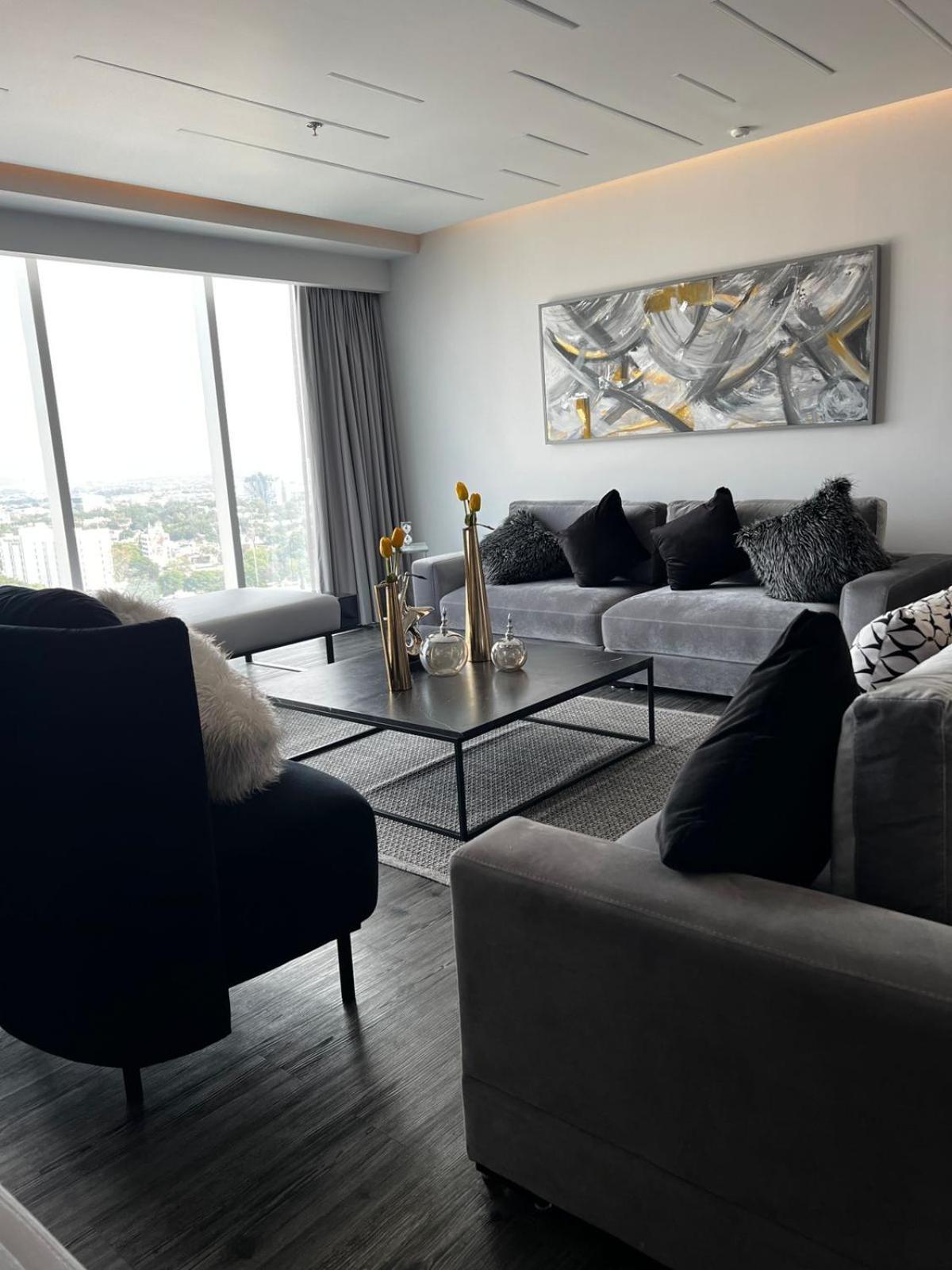Baruk Guadalajara Hotel De Autor Kültér fotó A living room in a condominium